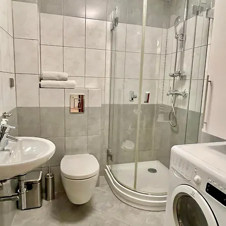 No̱410 City View Apartment & Free Private Parking Krakow Exterior photo